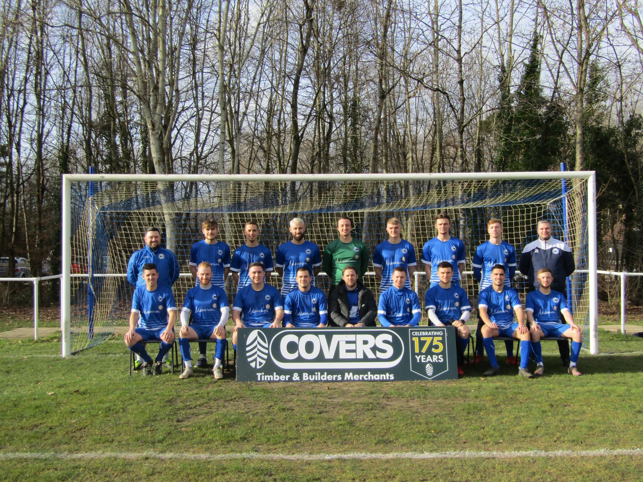 Covers Horsham sponsors  Roffey FC