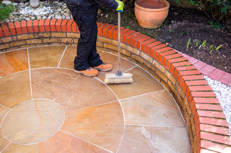 cleaning paving slabs